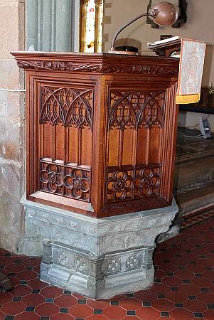Clawton - The Pulpit